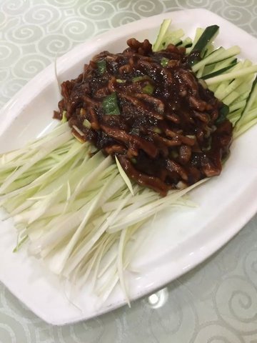 京酱肉丝