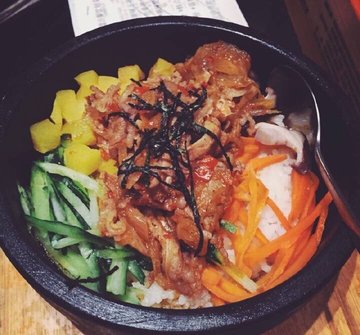 石锅拌饭