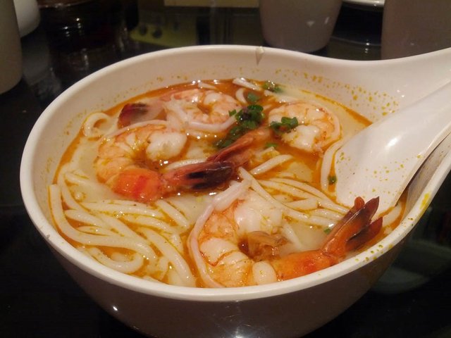虾球米粉