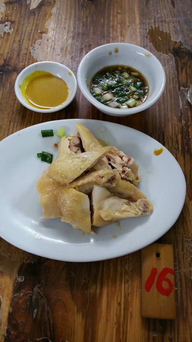 白切雞￥13 嘅份量