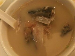堂煮川芎白芷魚頭湯