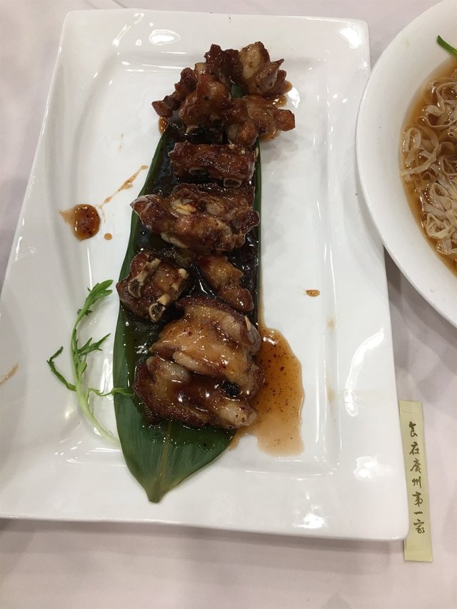 蝴蝶骨