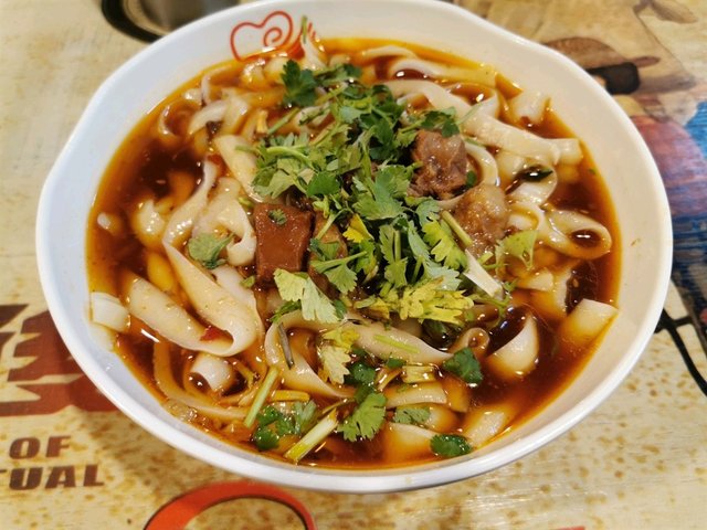 招牌牛肉麵