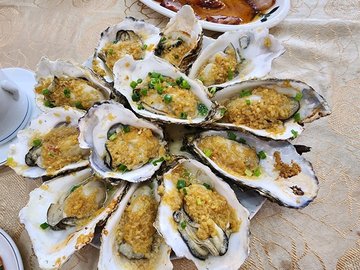 蒜蓉烤大蠔