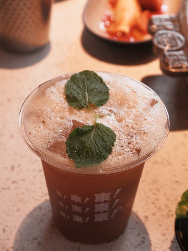東洞手打凍檸茶